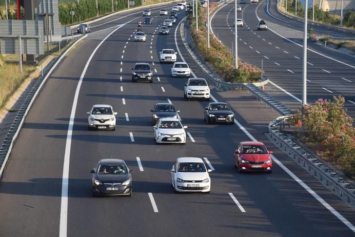 Osmangazi Köprüsü'nde tatilcilerin dönüş yolculuğu sürüyor G3