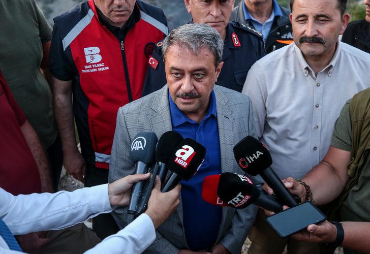 GÜNCELLEME 4 - Balıkesir'de ormanlık alanda çıkan yangın kontrol altına alındı G5