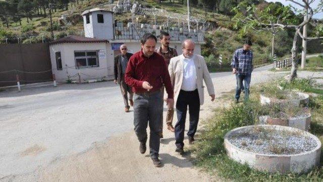 HDP'li Kürkçü'den Nişanyan'a cezaevinde ziyaret