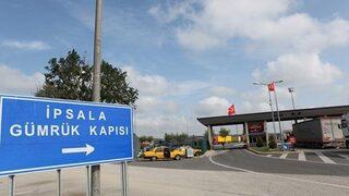 Sınırı sahte kimlikle geçmek isterken yakalandı