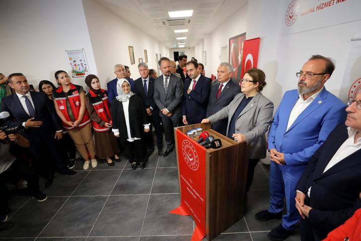 Bakan Yanık, Tekirdağ'da Sosyal Hizmet Merkezinin açılışını yaptı G4