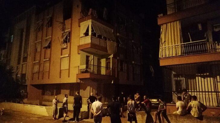 Antalya'da bir evde çıkan yangında mahsur kalan 2 çocuk kurtarıldı G3