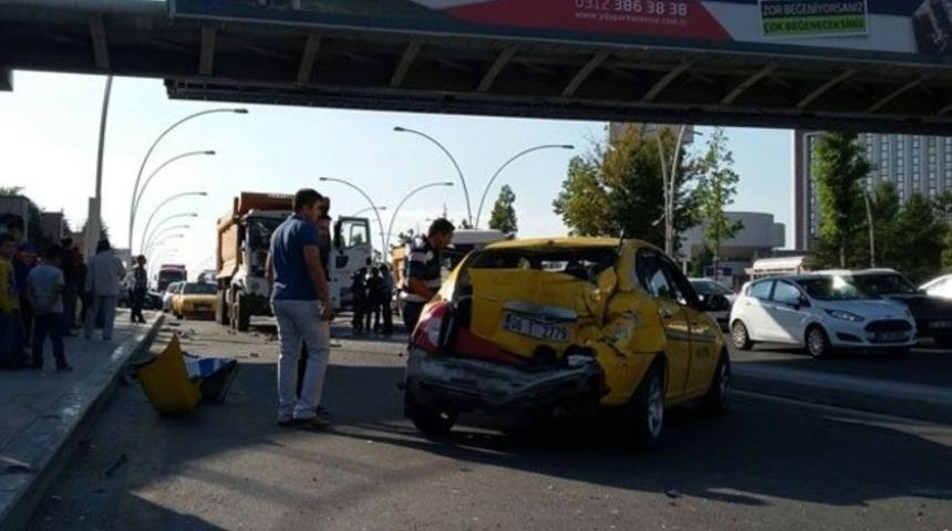 Ankara'da kaza: 12 yaralı