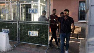 Dehşete düşüren olay! Köpeği korkutmak için ateş etti, salıncaktaki 4 yaşındaki kızı vurdu