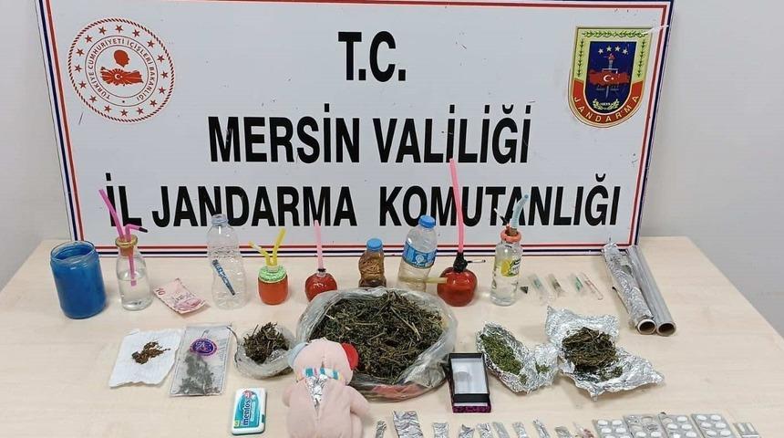 Mersin'de uyuşturucu operasyonunda 5 şüpheli yakalandı