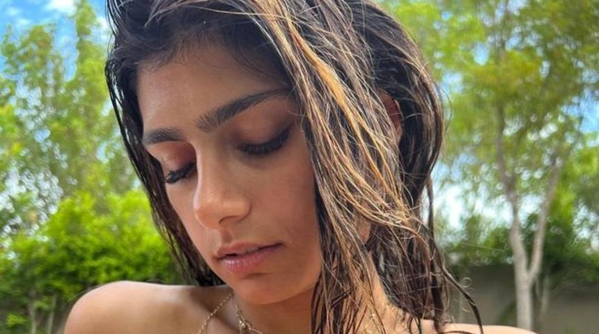 Eski yetişkin film yıldızı Mia Khalifa, güzellik rutinlerini açıkladı! Samimi duş paylaşımı olay oldu