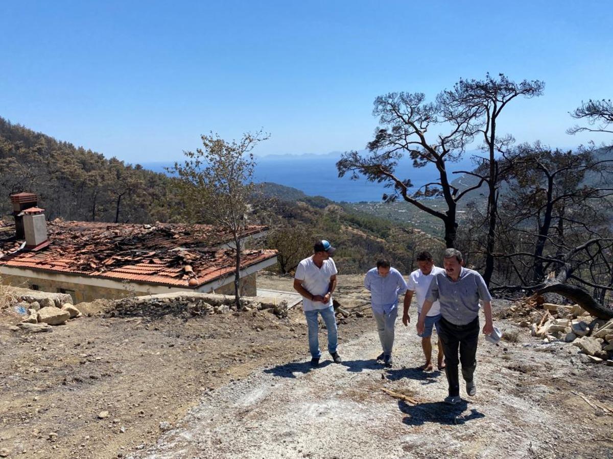 Muğla Valisi Tavlı, Dat&ccedil;a'da yangın b&ouml;lgesinde inceleme yaptı