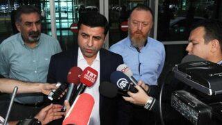Demirtaş: Onda haysiyet olsa hemen istifa ederdi