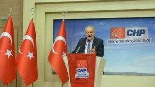 Haluk Koç: Yayın yasağı getirilen bir ülkenin Başbakanı olarak yürüyorsun sen