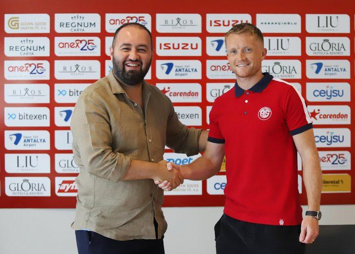 Antalyaspor, Sam Larsson'u transfer etti G3