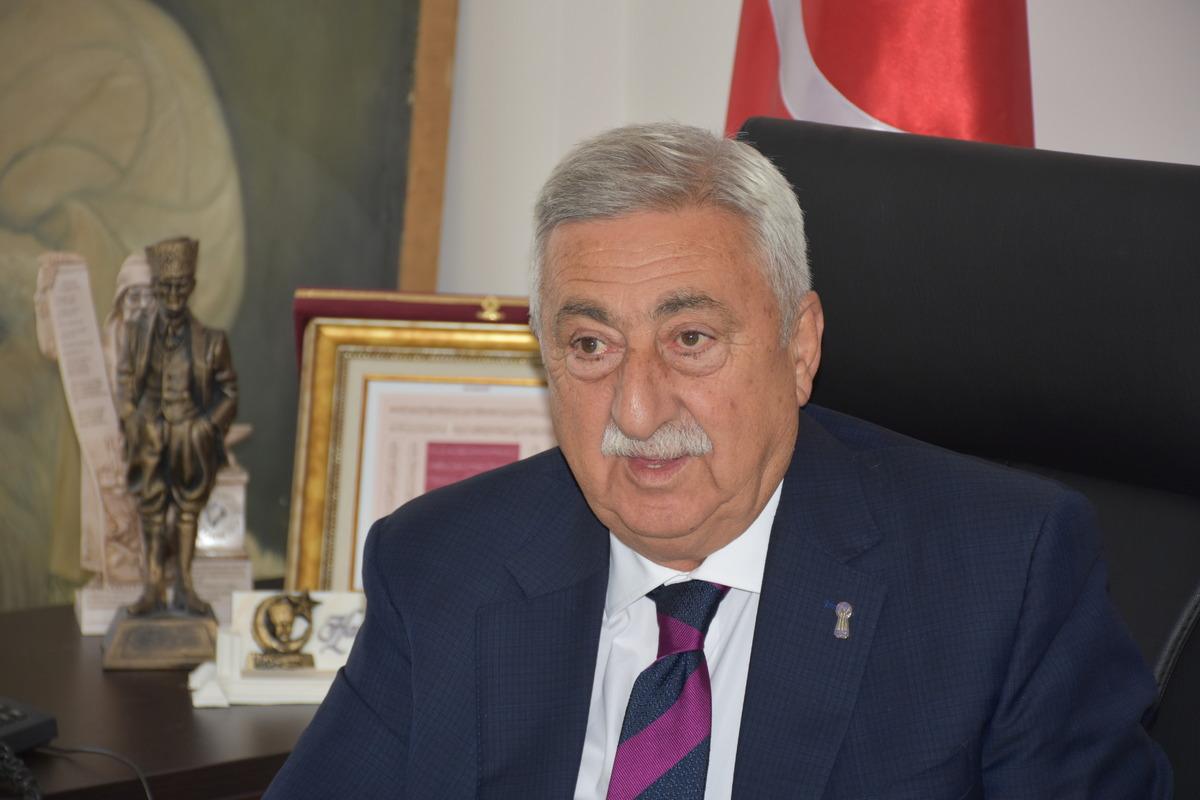 TESK Genel Başkanı Paland&ouml;ken, Bilecik Esnaf ve Sanatkarlar Odası ziyaretinde konuştu: