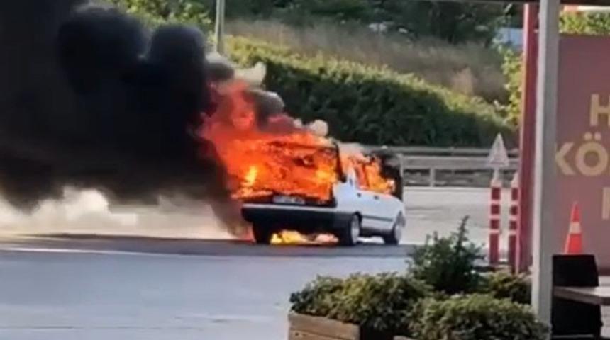 Akaryakıt istasyonundan çıkarken dehşete düşüren olay! Can havliyle...