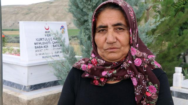 15 Temmuz Derneğinden şehitlik unvanı verilen erin kabrine ziyaret