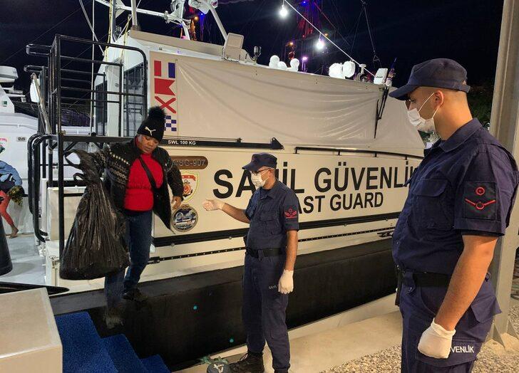 İzmir açıklarında 163 düzensiz göçmen kurtarıldı, 92 göçmen yakalandı G5