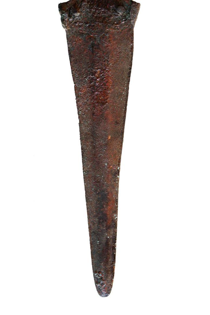 Kütahya'da 3300 yıllık mühür ve hançer bulundu G4