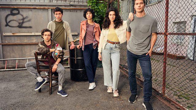 Gelsin Hayat Bildiği Gibi dizisi için geri sayım başladı! Ünlü isimler başrollerde