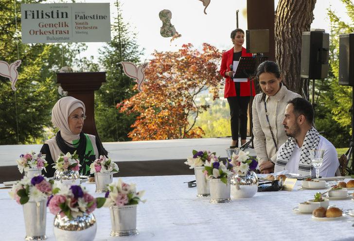Emine Erdoğan, "Barış Konseri"nin mimarı Filistinli müzisyenler ve CSO sanatçılarıyla buluştu G2