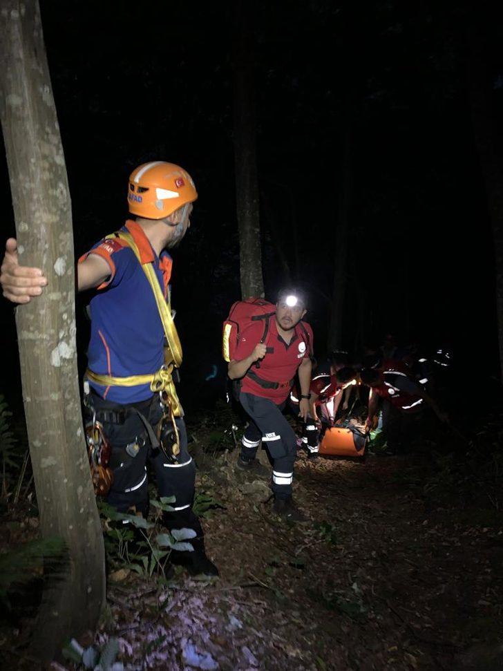 Sakarya'da mantar toplarken dere yatağına düşen kişi kurtarıldı G1
