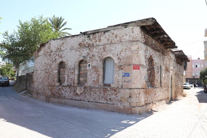 Antalya'da yangında zarar gören tarihi bina Devlet Konuk Evi olacak G3