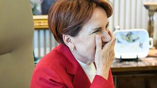 Akşener'e sürpriz! 'Bağıra bağıra ağlamadan sarılayım'
