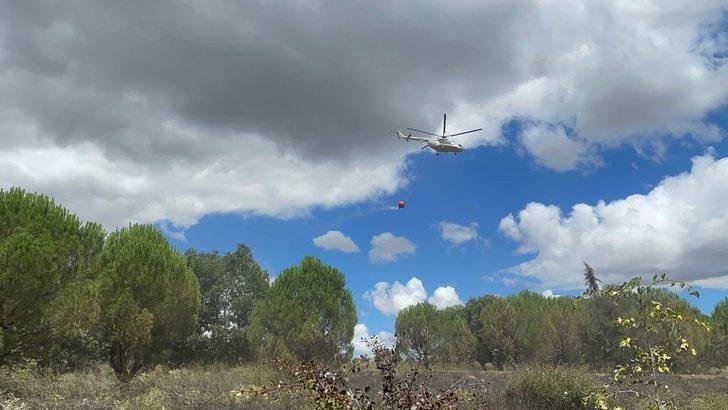 Kırklareli'nde ormanlık alanda çıkan yangın söndürüldü G2