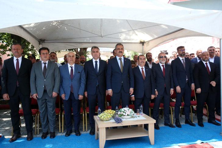 Milli Eğitim Bakanı Özer, Bitlis'te "Köy Yaşam Merkezi"nin açılışında konuştu: G3