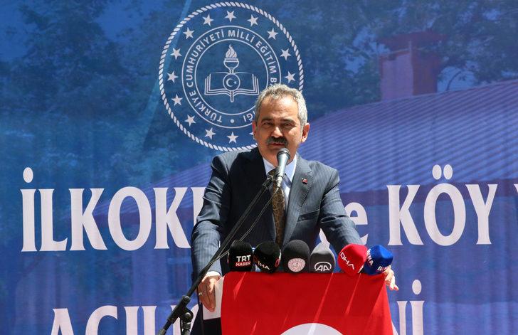 Milli Eğitim Bakanı Özer, Bitlis'te "Köy Yaşam Merkezi"nin açılışında konuştu: G5