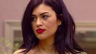 Kısmetse Olur ile ünlenen Cansel Çördük dekoltesiyle hayran bıraktı! Kasığına kadar...