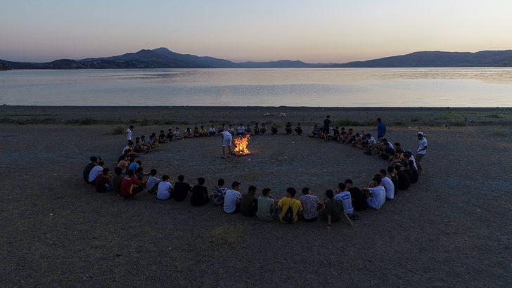 Diyarbakır'da 1500 öğrenciye Hazar Uyanış Gençlik Kampında ücretsiz tatil imkanı G3