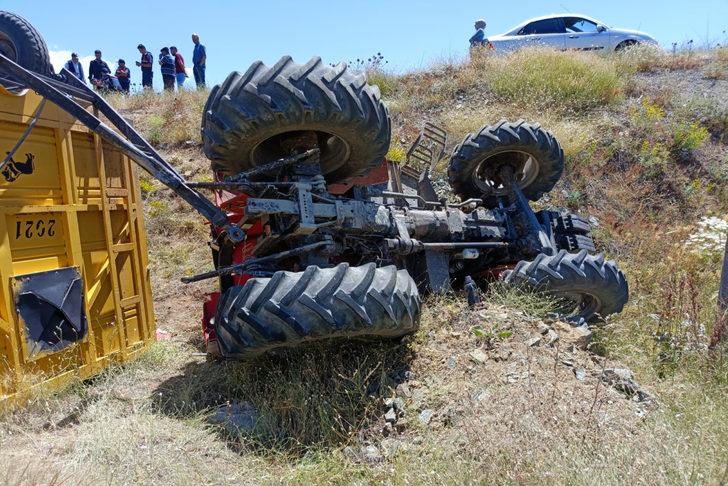 Elazığ'da devrilen traktörün altında kalan genç öldü G2