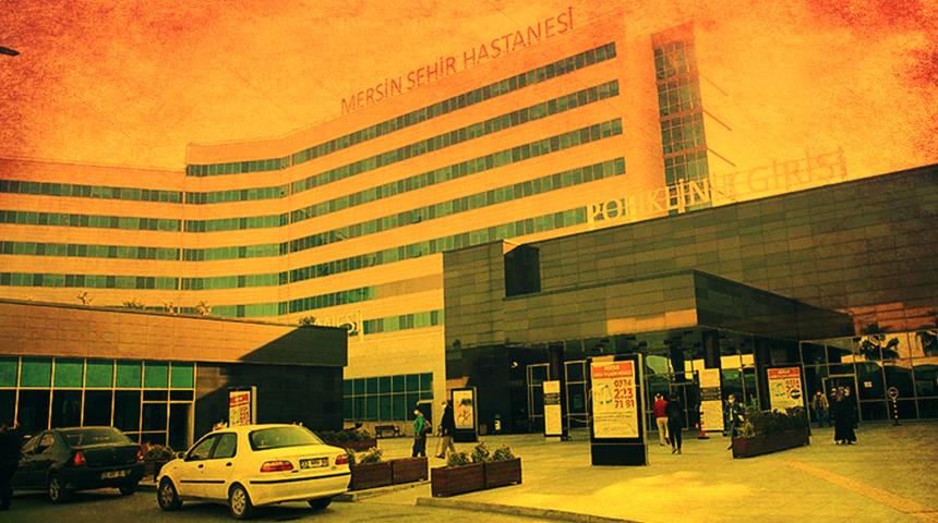 Hayatını kaybetti, 30 kişi bahçede toplandı! Oğlu polisin silahını alıp... Hastanede dehşet anları