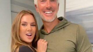 Kendisi 26, nişanlısı 45 yaşında! Aralarındaki yaş farkı sosyal medyada gündem oldu: Babam zannediyorlar