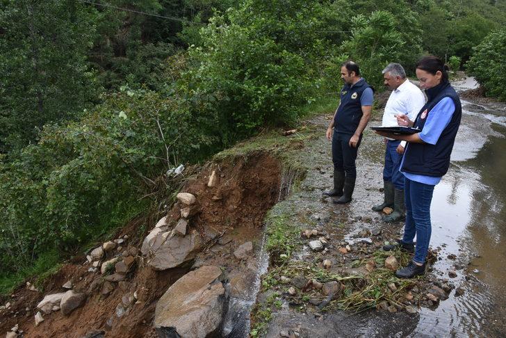 Ordu'da şiddetli yağıştan etkilenen fındık bahçelerinde hasar tespit çalışması başlatıldı G3