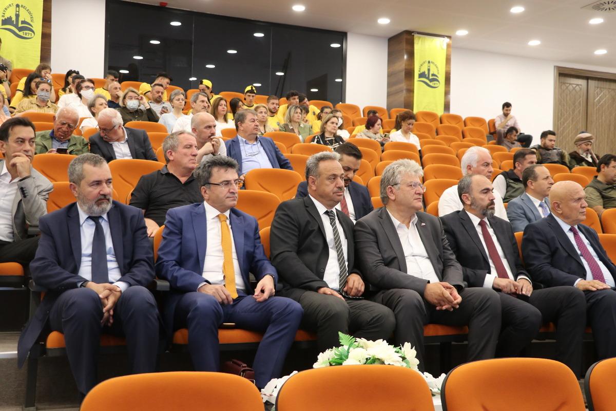 "24. Uluslararası T&uuml;rk D&uuml;nyasına Hizmet &Ouml;d&uuml;lleri" sahiplerini buldu