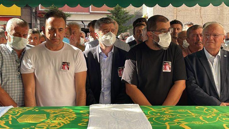 Eski milli futbolcu Tümer Metin'in babası son yolculuğuna uğurlandı G2