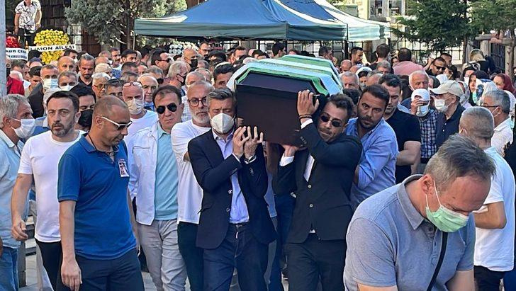 Eski milli futbolcu Tümer Metin'in babası son yolculuğuna uğurlandı G5