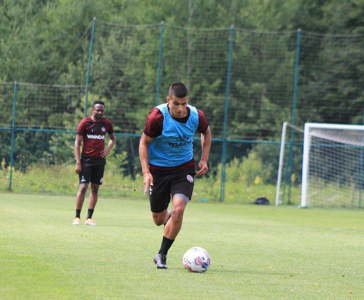 Fatih Karagümrük, yeni sezon hazırlıklarını Topuk Yaylası'nda sürdürüyor G4