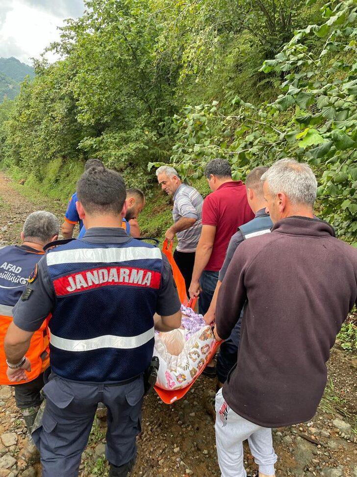 Ordu Valisi Sonel, şiddetli yağışın hasara yol açtığı Çamaş'ta incelemelerde bulundu: G4