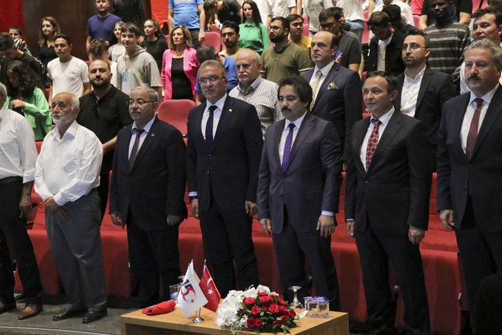 Basın İlan Kurumu Başkanvekili Küçükyılmaz, Kayseri'de söyleşide konuştu: G1