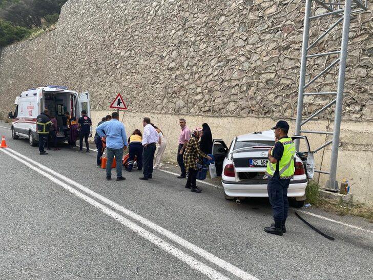 Artvin'deki trafik kazasında aynı aileden 6 kişi yaralandı G3