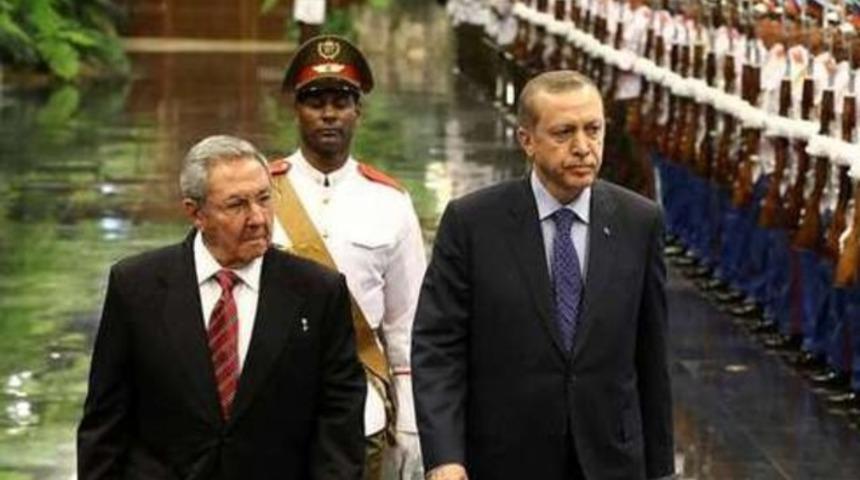Erdoğan, Havana’ya cami projesini Kübalı yetkililere sundu