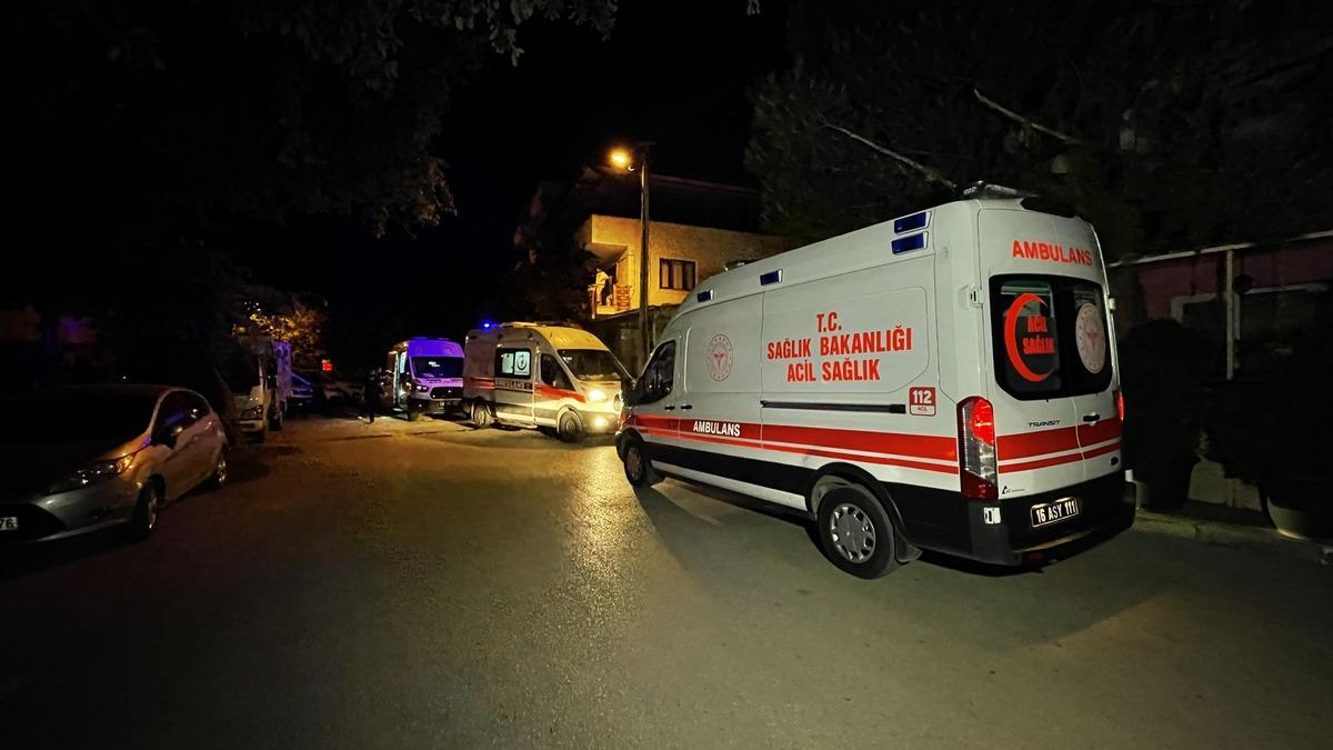 Bursa'da akrabalar arasındaki kavgada 3 kişi yaralandı