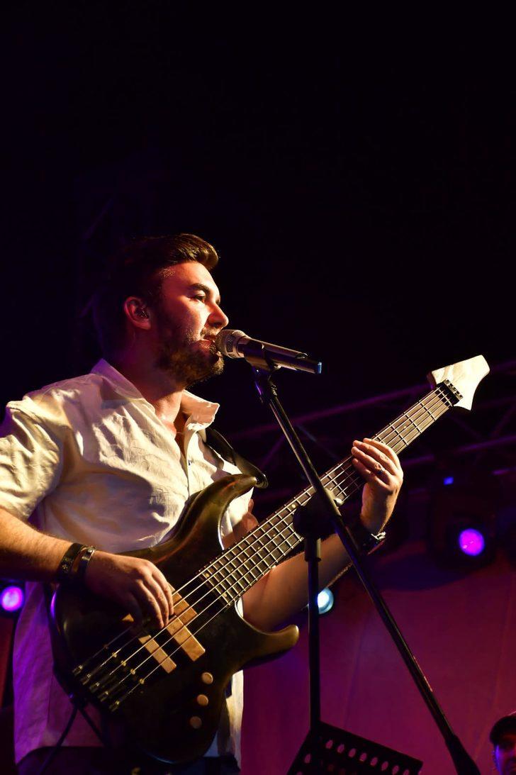 Mustafa Ceceli Yalova'da konser verdi G2