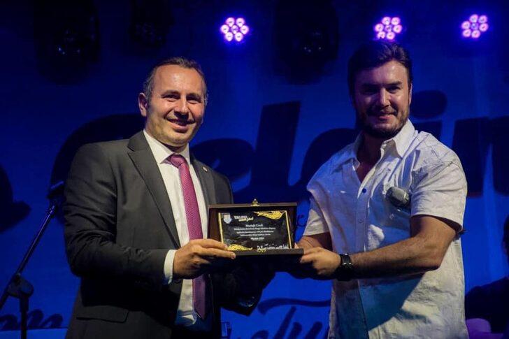 Mustafa Ceceli Yalova'da konser verdi G4