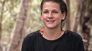 Survivor şampiyonu Nisa Bölükbaşı'ndan milyonluk imza