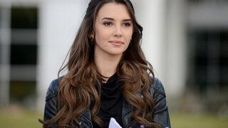 Ünlü oyuncu Leyla Lydia Tuğutlu sessiz sakin evlendi! 