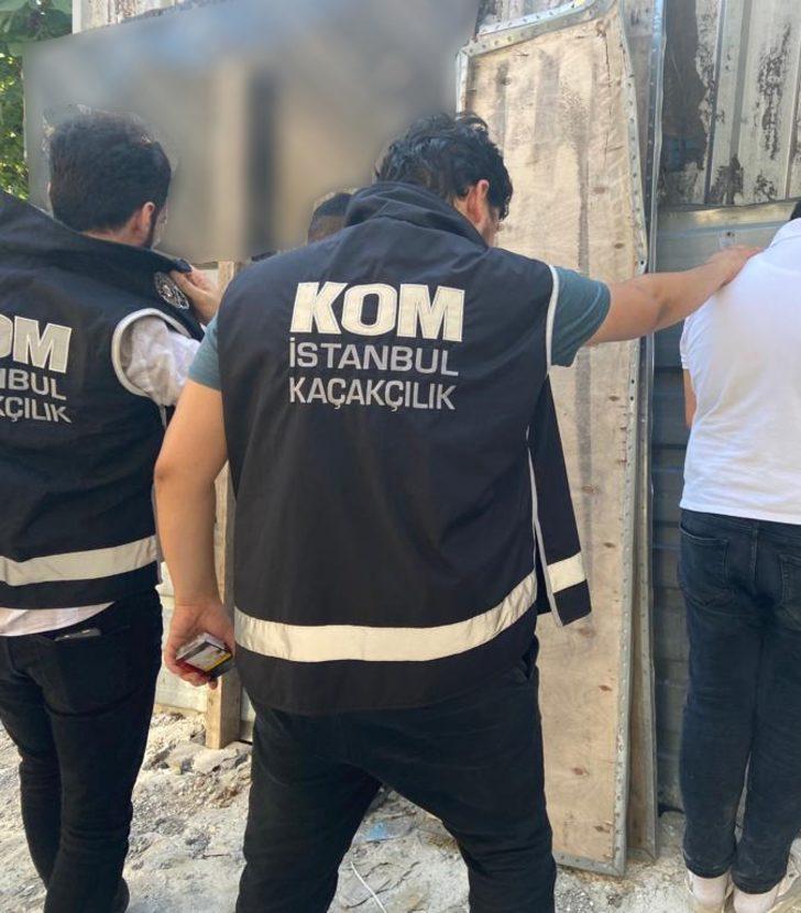 İstanbul'da sahte alkol ürettiği belirlenen 2 şüpheli tutuklandı G1