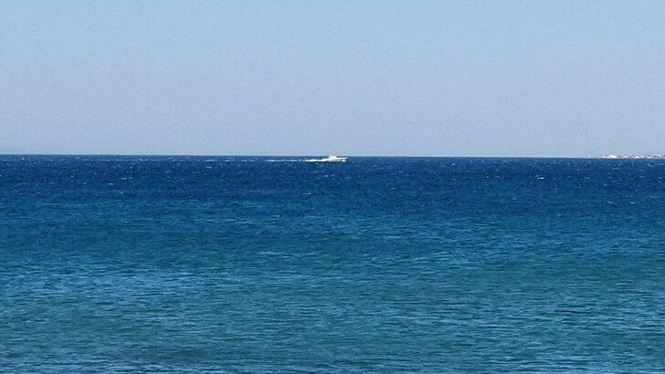 Balıkesir'de teknenin batması sonucu kaybolan 2 kişi aranıyor G4