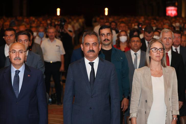 Bakan Özer, "okul aile birliklerinin bağış taleplerine" ilişkin konuştu: G2