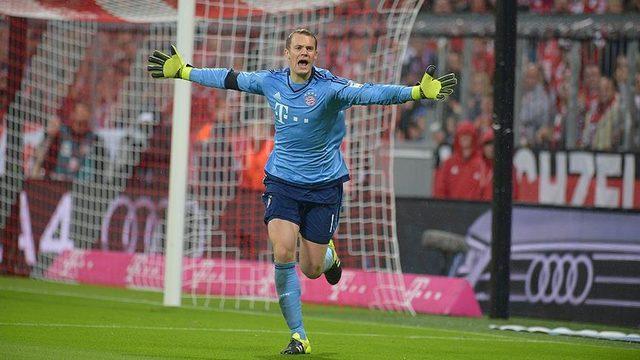 Dünyaca ünlü kaleci Manuel Neuer'in cüzdanını geri veren taksi şoförü isyan etti: Tam bir hayal kırıklığı!